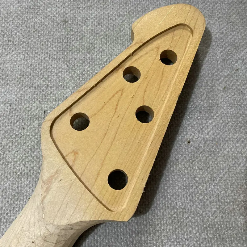 EN318 5 String Electric Bass Genuine and Original Peavey Unfinished Bass Neck Maple+Rosewood No Frets for DIY with Damages