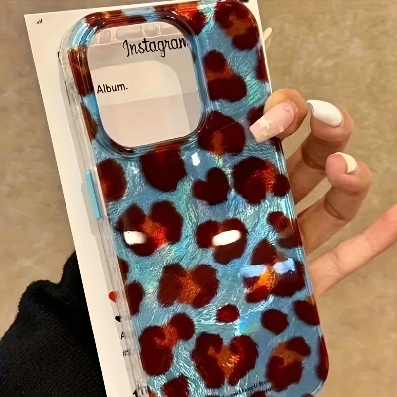 Blue Background Retro Leopard Print Phone Case for Samsung Galaxy S25 S24 S23 S22 S21 FE Ultra Plus 4G 5G Feather Texture Cover