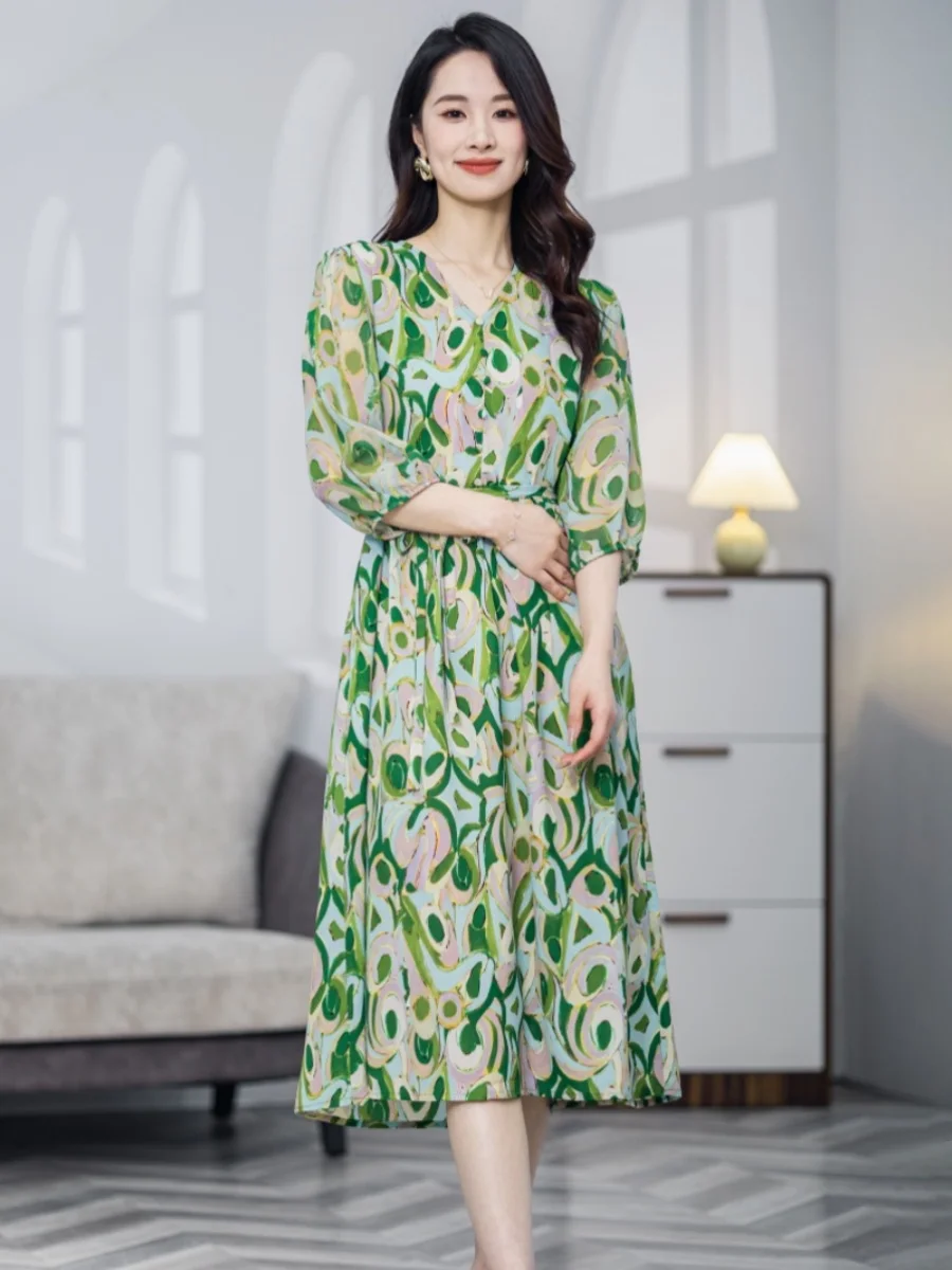 Abito Estivo in Seta con Stampa Floreale, Nuovo Modello Elegante e Snellente, Gonna da Spiaggia in Seta, Vestito a Linea A con Scollo a V, Abbigliamento Casual