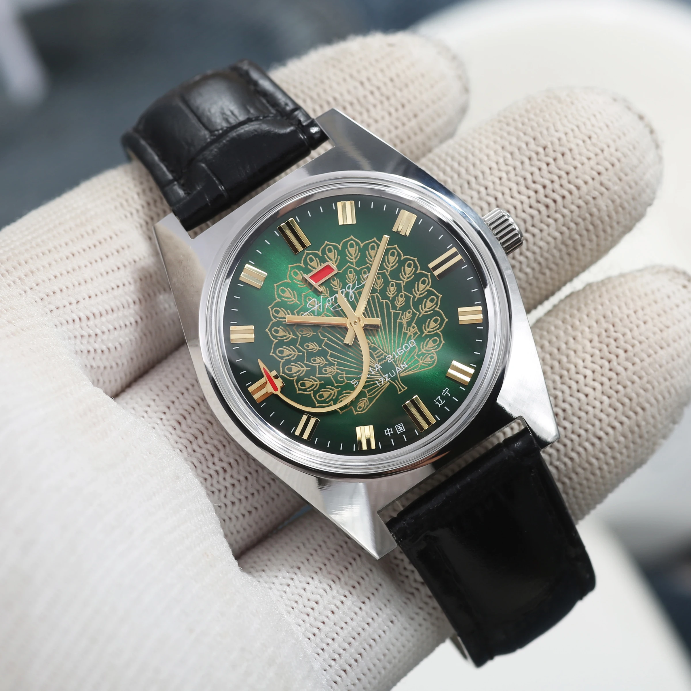 Luxury Watch On Sale - Men's Mechanical Watch China Liaoning Manual