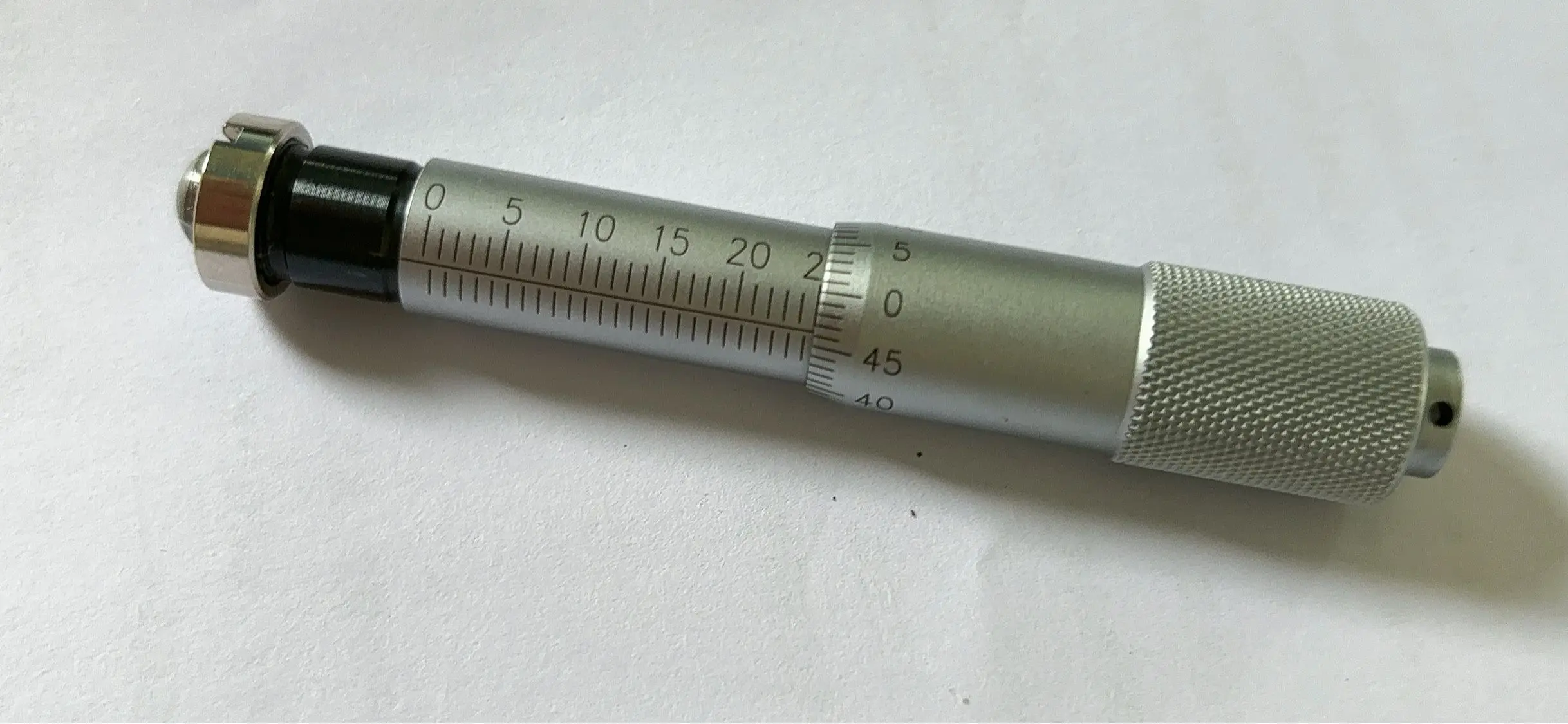 

Дифференциальный микрозонд небольшого диаметра, тонкая круглая шаровая головка 0-25 мм, плоская головка с гайкой, монтажный диаметр 9,5 мм