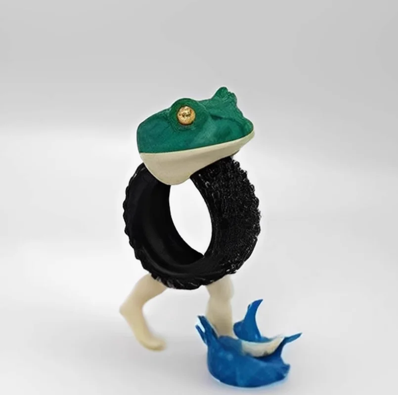 デスクおもちゃギフトカプチーノアサシンフィギュアイタリア Brainrot アクション Figureine 漫画 Tung Tung Tung Sahur コレクションルームデコラ