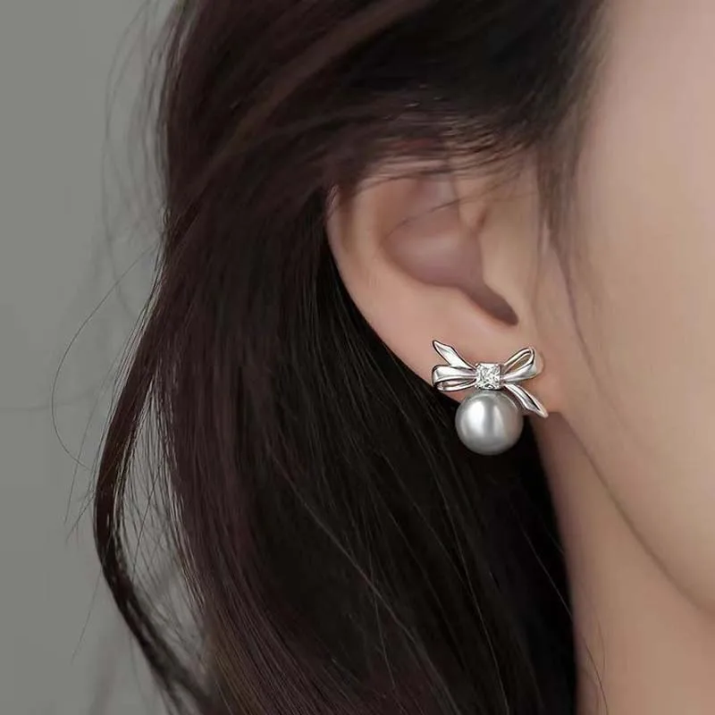 موضة فضية اللون الزركون اللؤلؤ Bowknot وأقراط للنساء الحد الأدنى لطيف اللؤلؤ مزاجه القرط مجوهرات الزفاف هدية #3