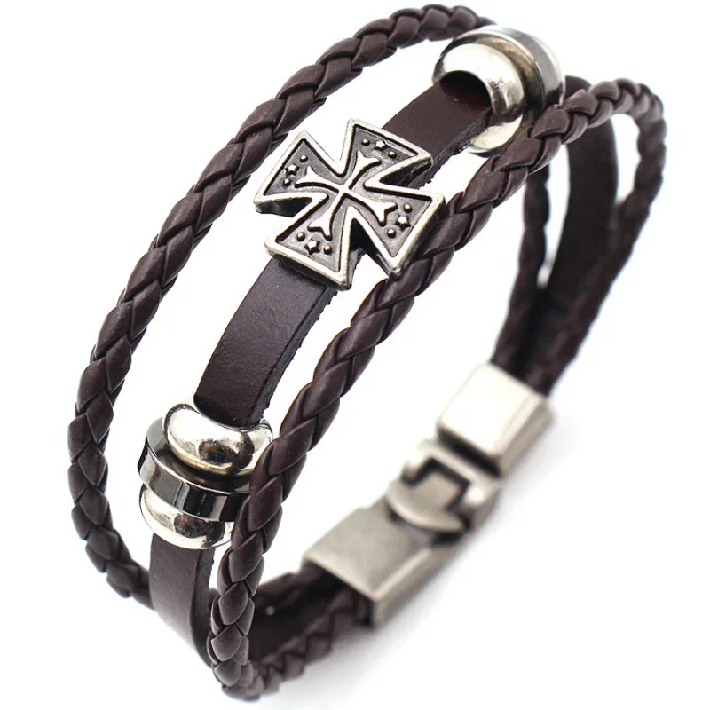 Fashion Men Leather Bracelets Vintage Lucky Poker Card Knight Leaves Bar Charm Multi-layer Strand Bracelet Male Jewelry Gift