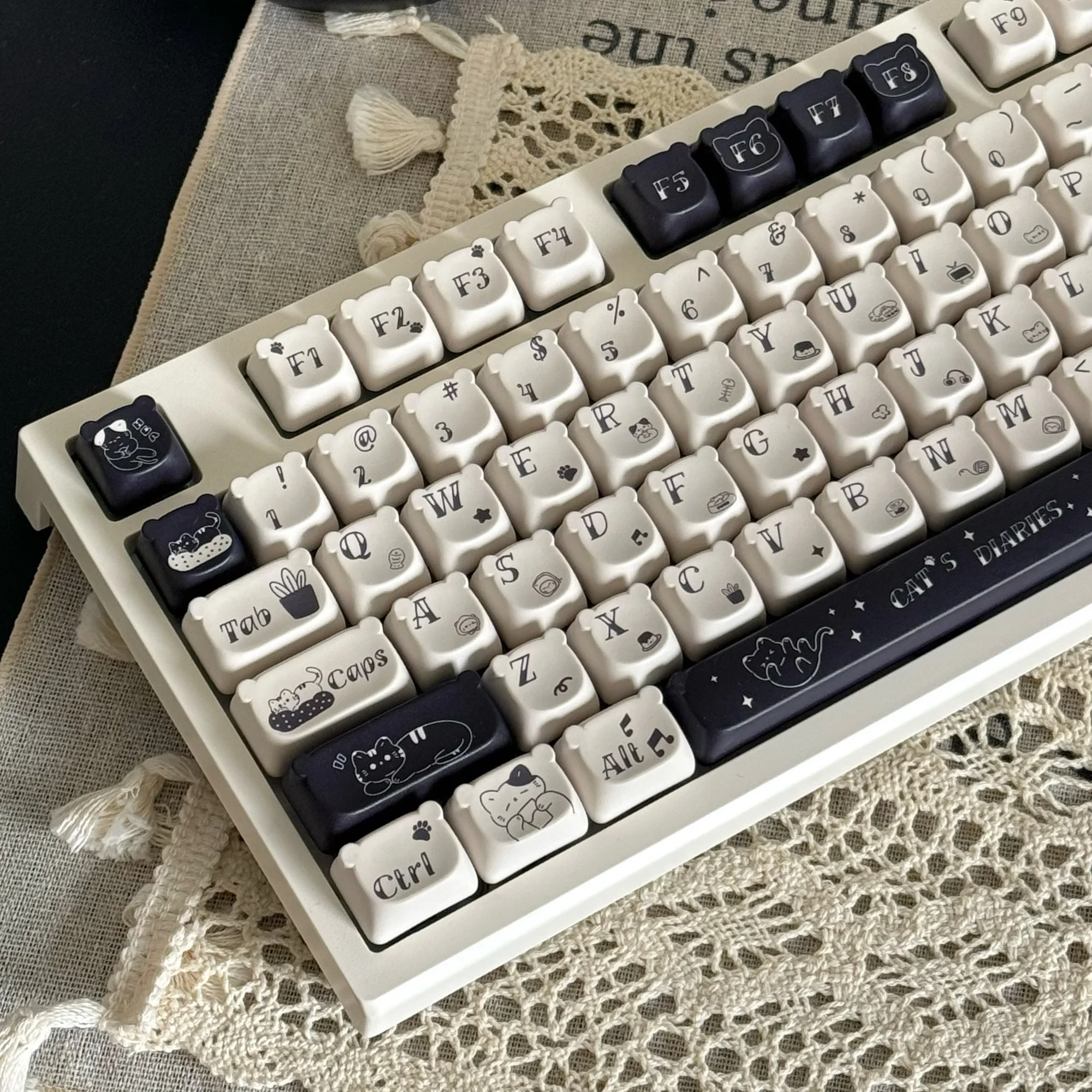 Cat Diary Theme 139 keys Small Set PBT Material MOA Profile Compatible Mechanical Keyboard Suitable for Girls Gift 키캡