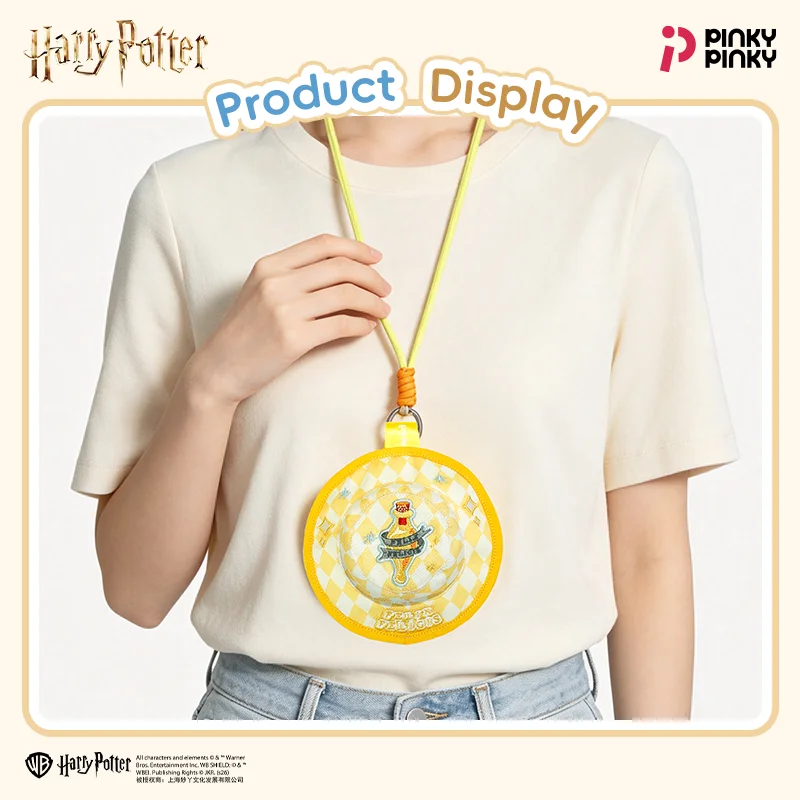Брелок-аксессуар для сумки в в – обзор и цена Model Kit Box