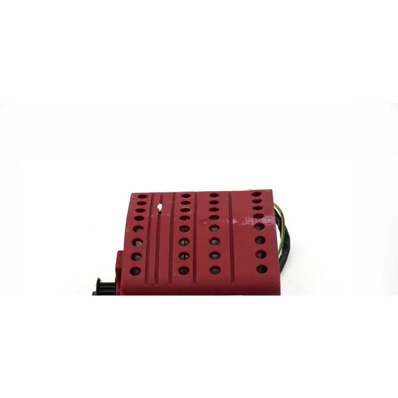 

Детали подходят для аксессуаров для лифтов Schindler, двигателя дверной машины Schindler 3300. YVP90-6S. Формат открытия двери.