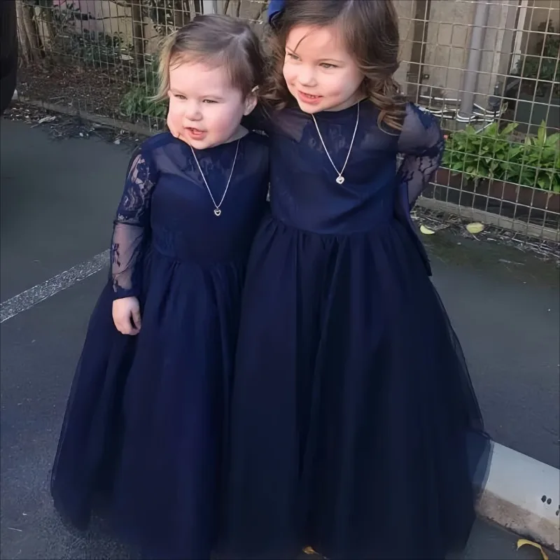 

Lovely Flower Girl Dresses Sheer Neck Illusion Long Sleeves Lace Tulle High Quality Kids Formal Gowns with Bow Performance