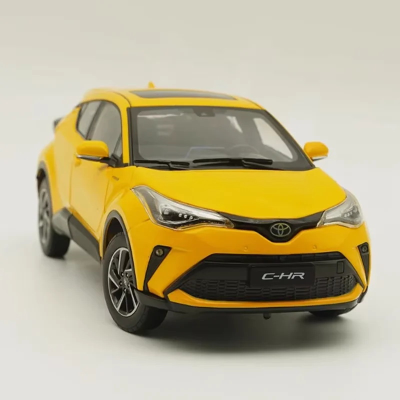 오리지널 다이캐스트 1:18 스케일 2021 C-HR 오프로드 차량 합금 자동차 모델(색상 상자 없음) 수집 및 전시 및 선물용