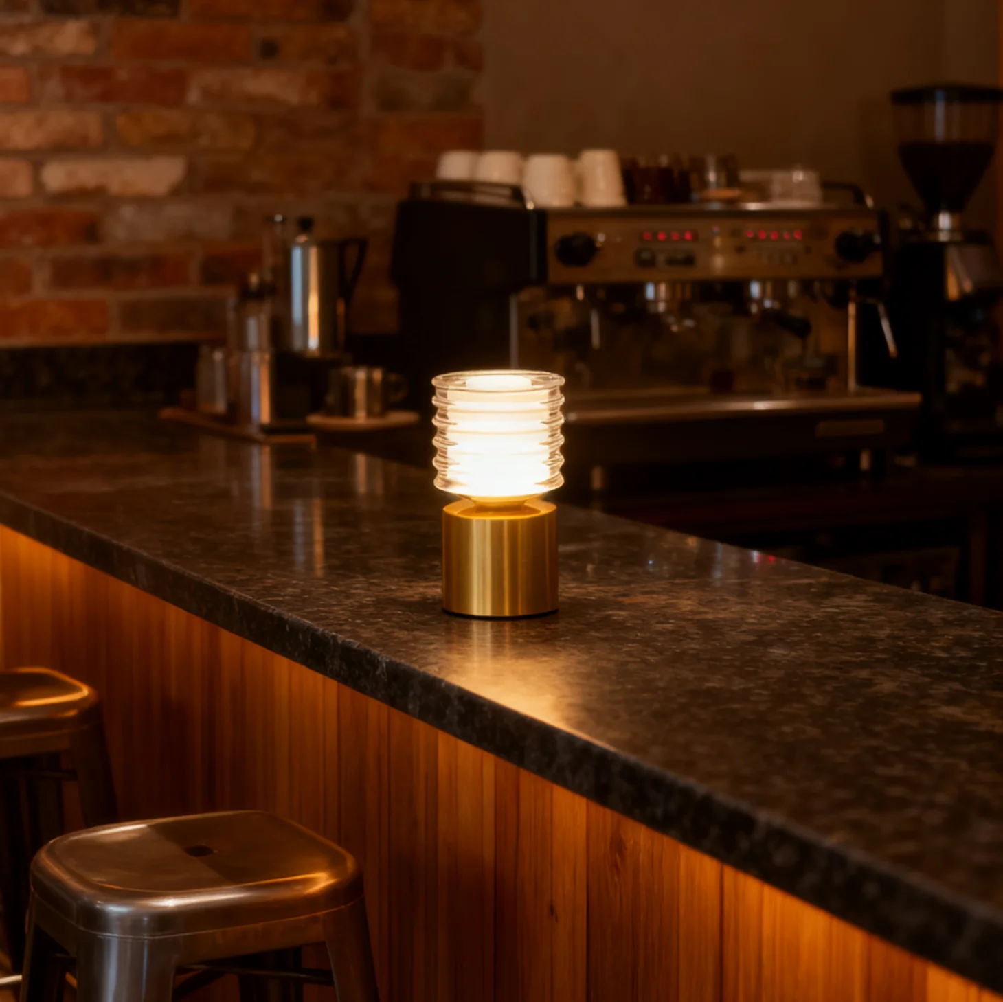 مصباح طاولة LED معدني، محمول قابل لإعادة الشحن عبر USB مع تعتيم باللمس، ضوء ليلي حديث لجانب السرير وغرفة المعيشة #6