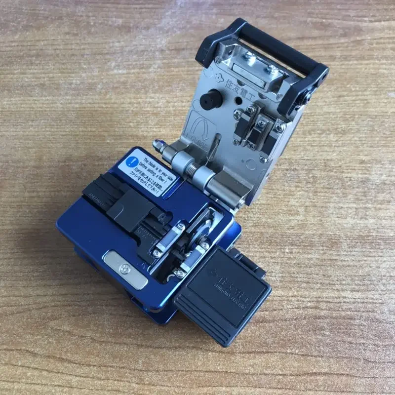 2026 FC-6S Fiber Cleaver