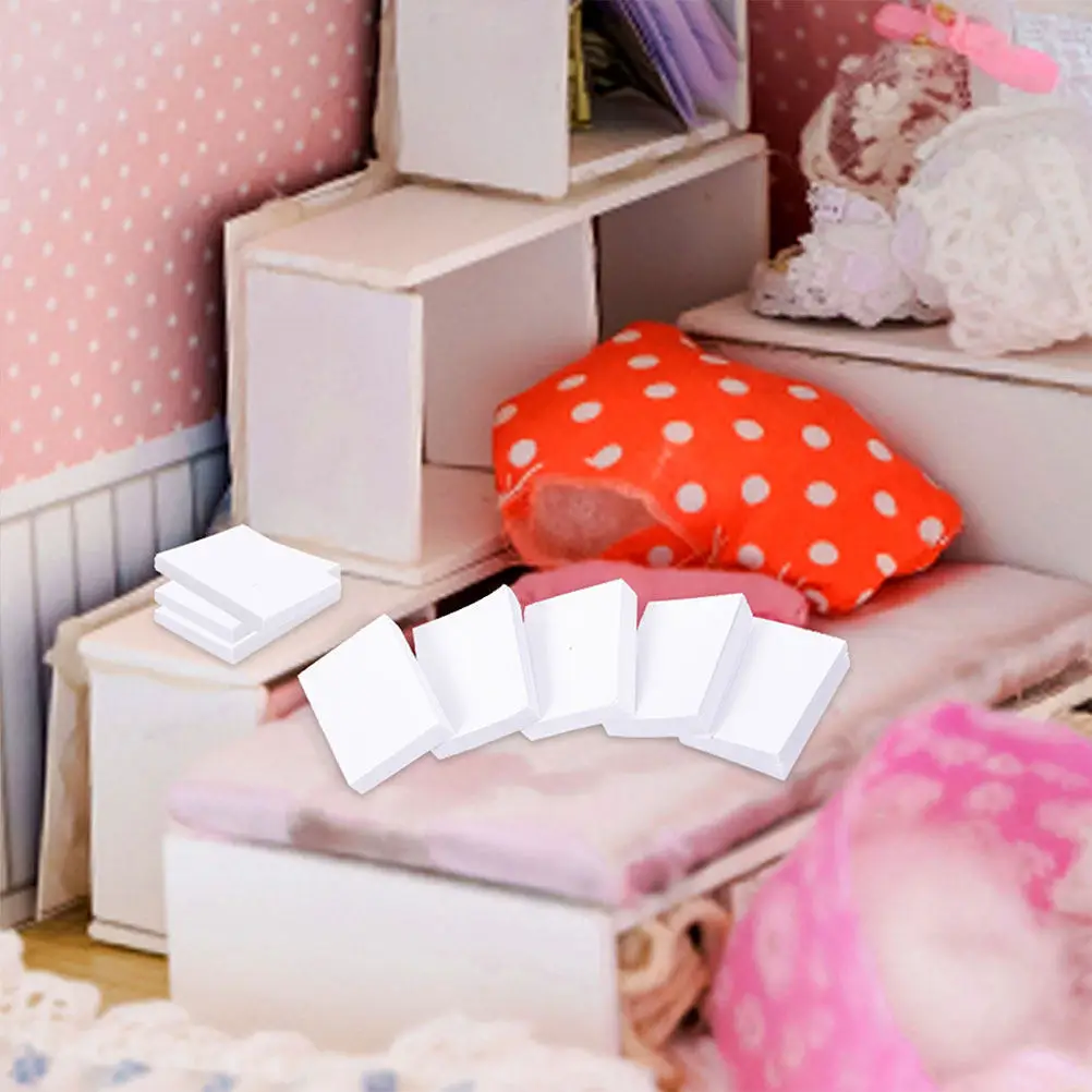 

50Pcs Miniature Books Decor Blank Creative Mini House Accessories for Study Room Decoration Unique Paintable Small Books Kit