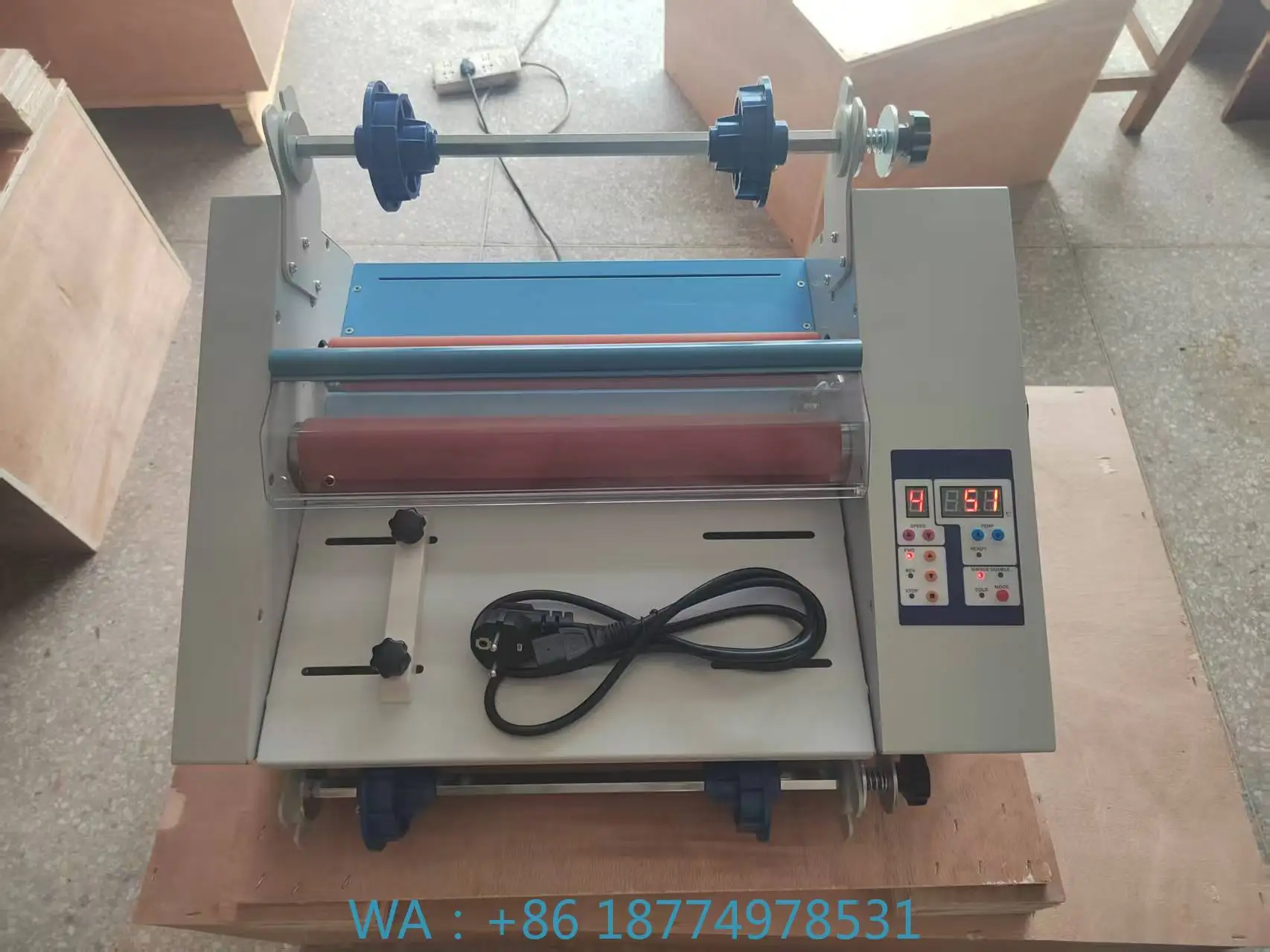 

Automatic Film Machine for Paper and FoilPvc Vinyl A2 Laminator Laminating