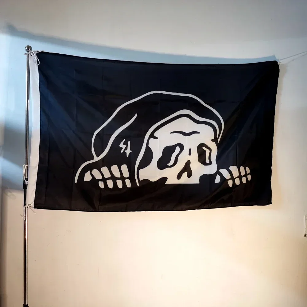 

Skull Reaper Flag 90x150cm (3x5FT) -Polyester Banner for Halloween Decor, Horror Party Supplies, Garden & Wall Decoration