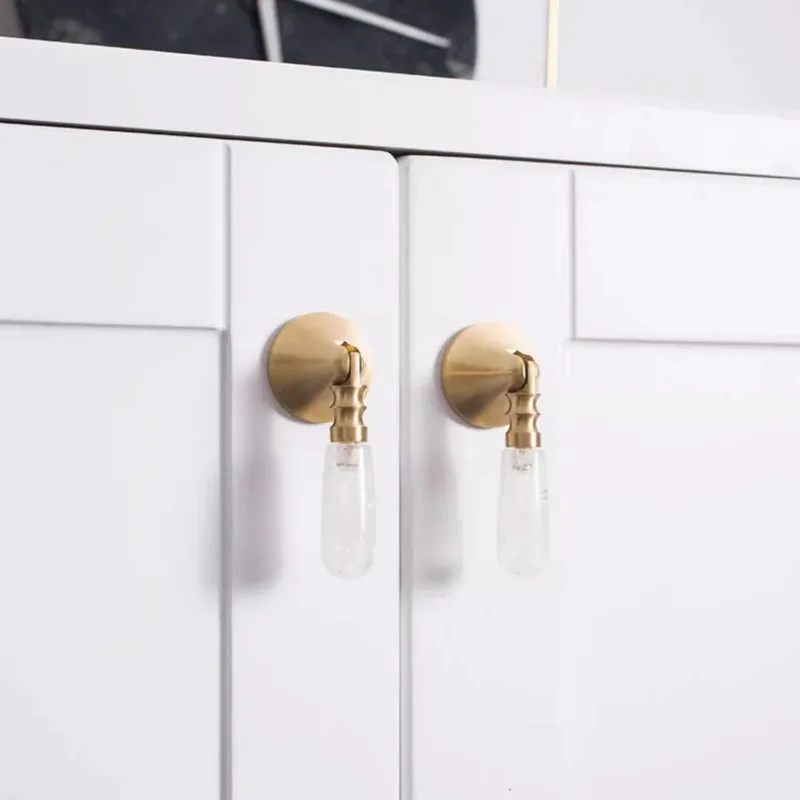 Natürlicher rosa Kristall, reines Messing, kleiner Griff, nordischer leichter Luxus, Schranktür, Schubladenbeschlag, Möbel-Einlochknopf – Detail 10