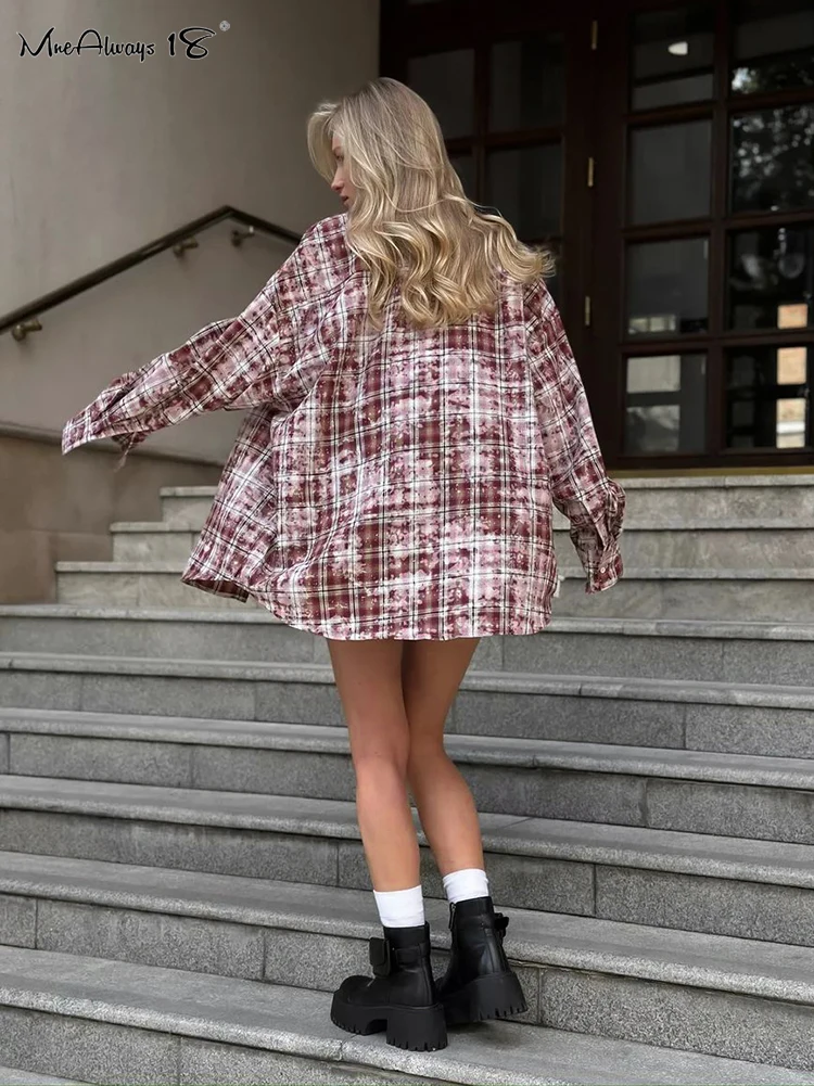 Mnealways18 Street Style Oversize Vintage Gingham Blouses Women Long Sleeve Classic Casual Shirts Pocket Ladies Plaid Tops 2024