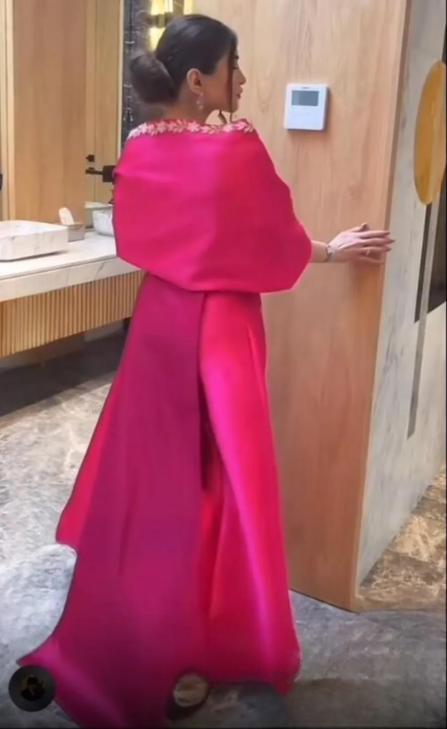 AGLEA 2023 Arabic Satin Elegant Women Wear Dresses for Evening Strapless Beaded Wrap Prom Dress Zipper Back Robe De Marrige