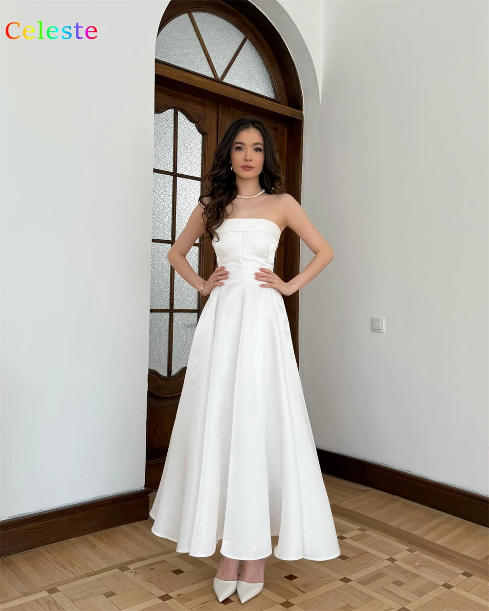 فستان سهرة من الساتان الأبيض على الموضة مخصص، فساتين رائعة بدون حمالات بدون أكمام لحفلات العودة للوطن، فساتين مناسبة خاصة