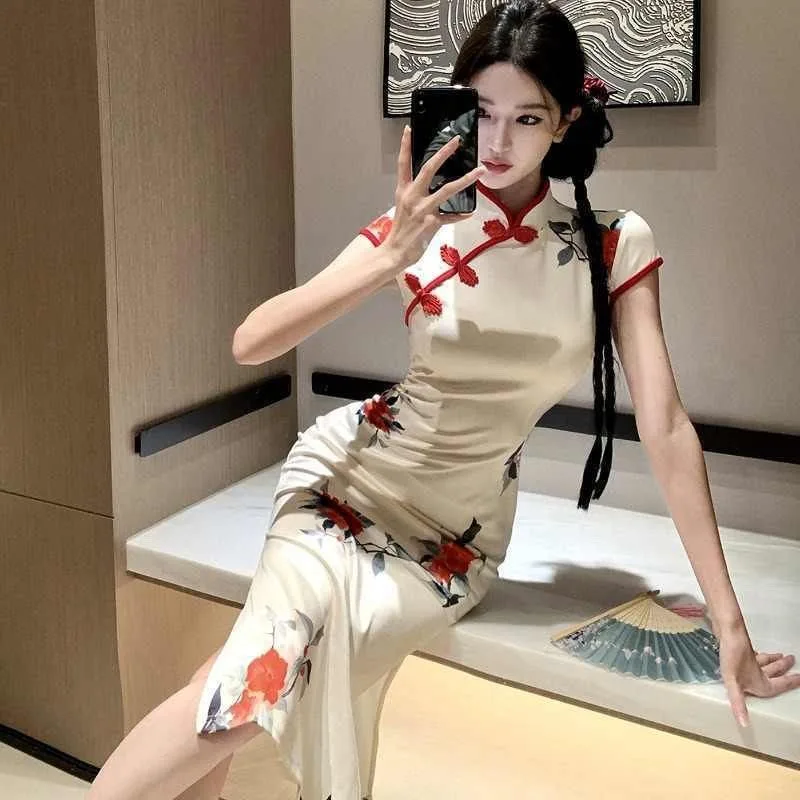 

Женское летнее платье-ципао 2026: Новинка, улучшенный крой, китайский ретро-стиль, для молодых девушек, приталенное