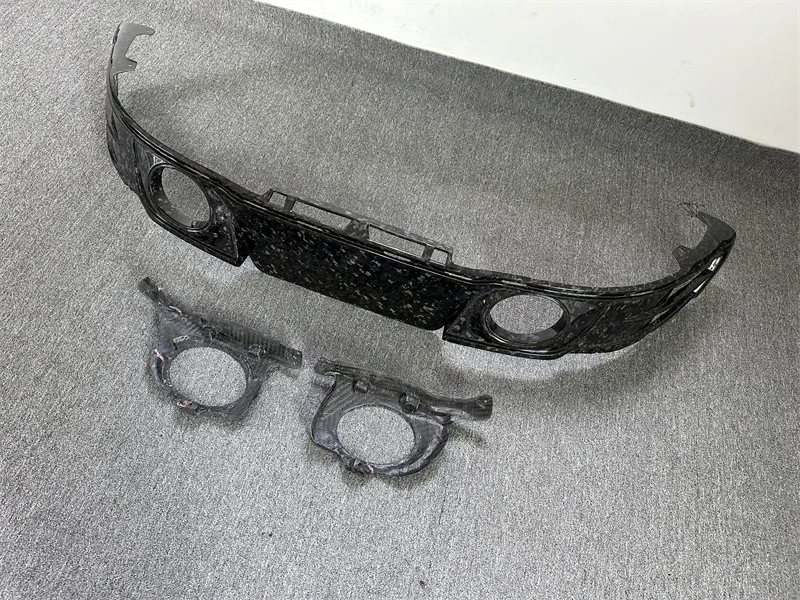 OEM style dry carbon forged grain rear diffuser suitable for 911 992 Carrera Targa 4S GTS rear separator lip kit