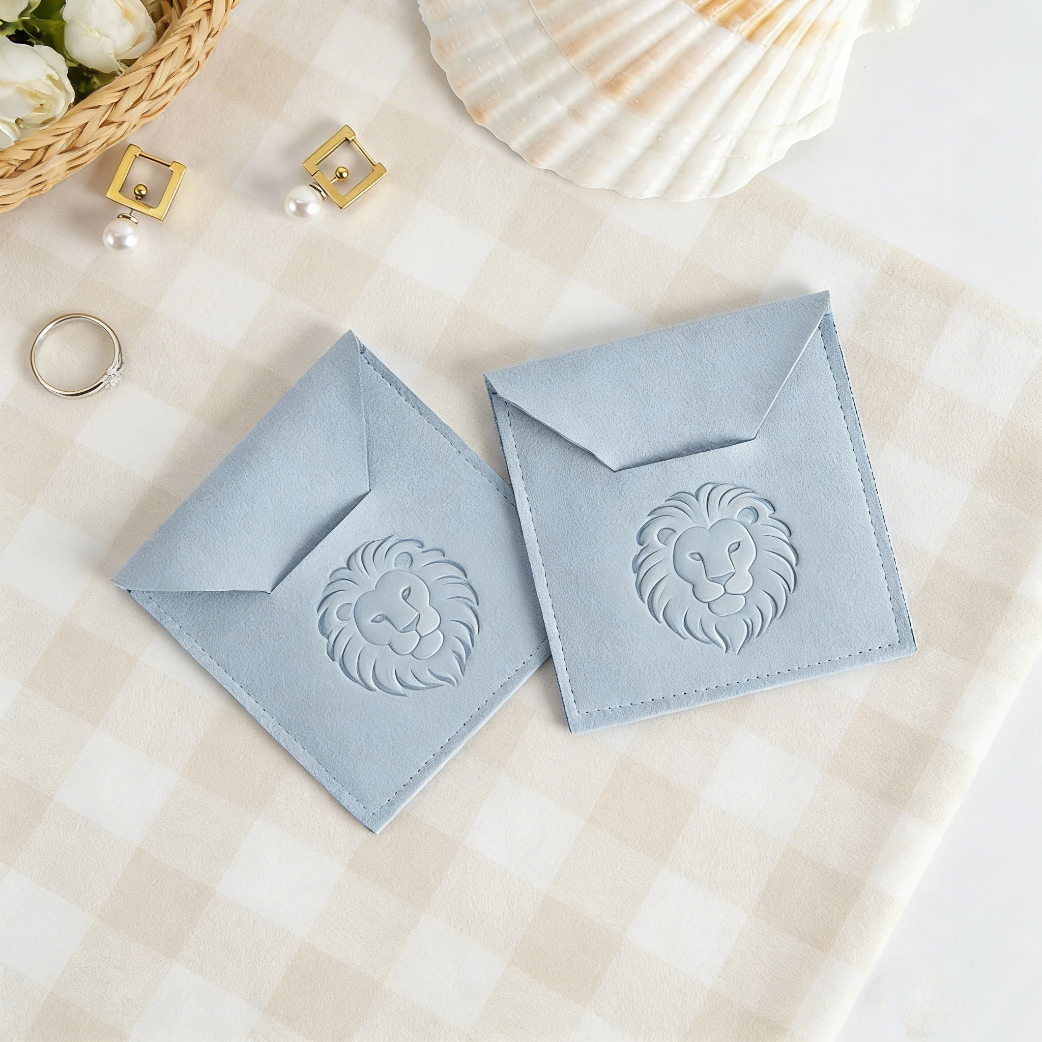 sacchetto-di-lusso-in-microfibra-8x8cm-per-gioielli-busta-regalo-personalizzabile-per-collane-e-bracciali