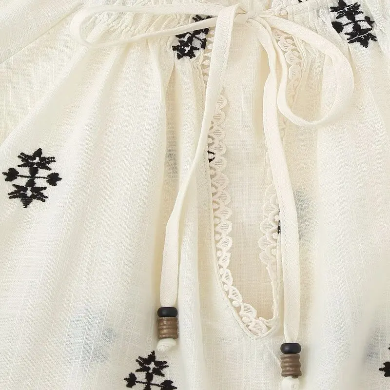 قميص نسائي صيفي جديد لعام 2025 بأكمام طويلة مزين بالتطريز وتصميم متعدد الألوان فضفاض متعدد الاستخدامات مصنوع من مواد أخرى 00%