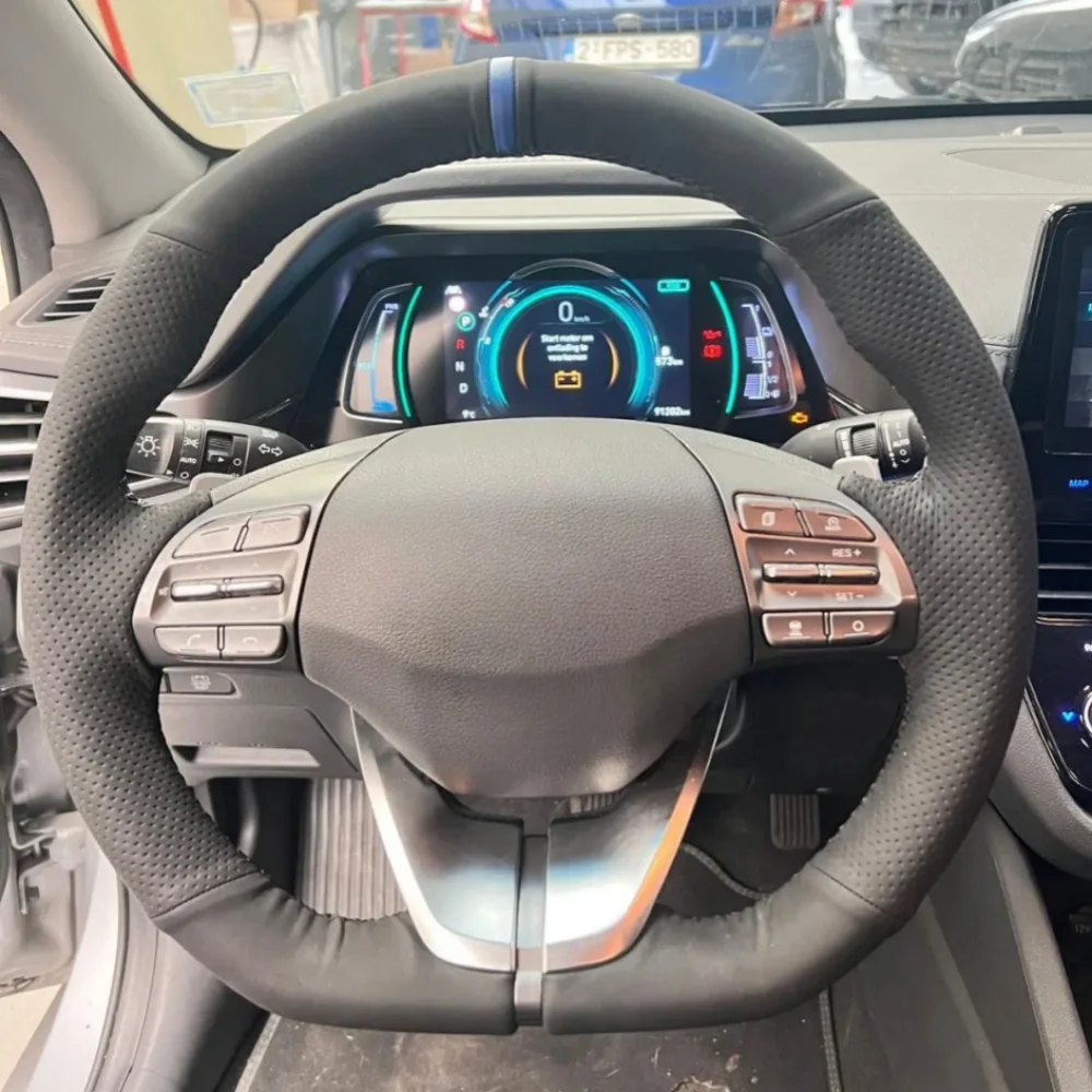 

Custom Car Steering Wheel Braid Cover 2017-2019 Elantra 4 2016-2019 Black Microfiber Leather Car Interior For Hyundai Ioniq