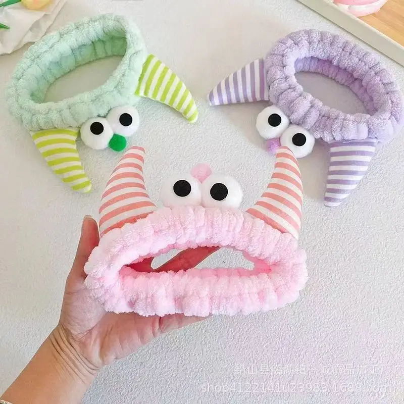 Cartoon Big Eyed Monster Plush Headband, Striped Horn Anti Slip Hair Band, Cute 3D Face Washing Makeup Headwrap For Women Daily