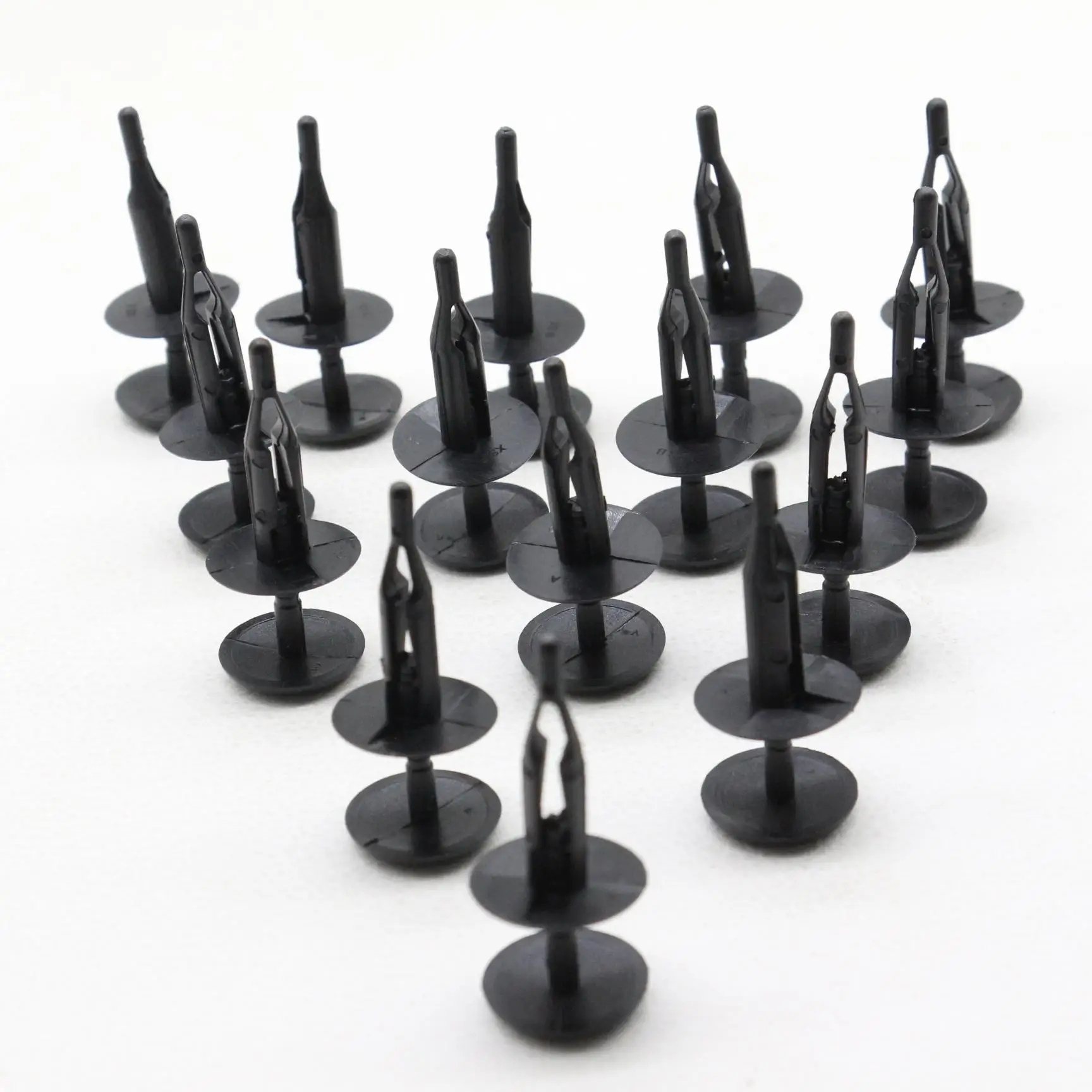 

15 pcs Radiator Air Baffle Clips Push-Type Retainer Fasteners Compatible With Cadillac Eldorado Seville 1993-On Part# 3540858