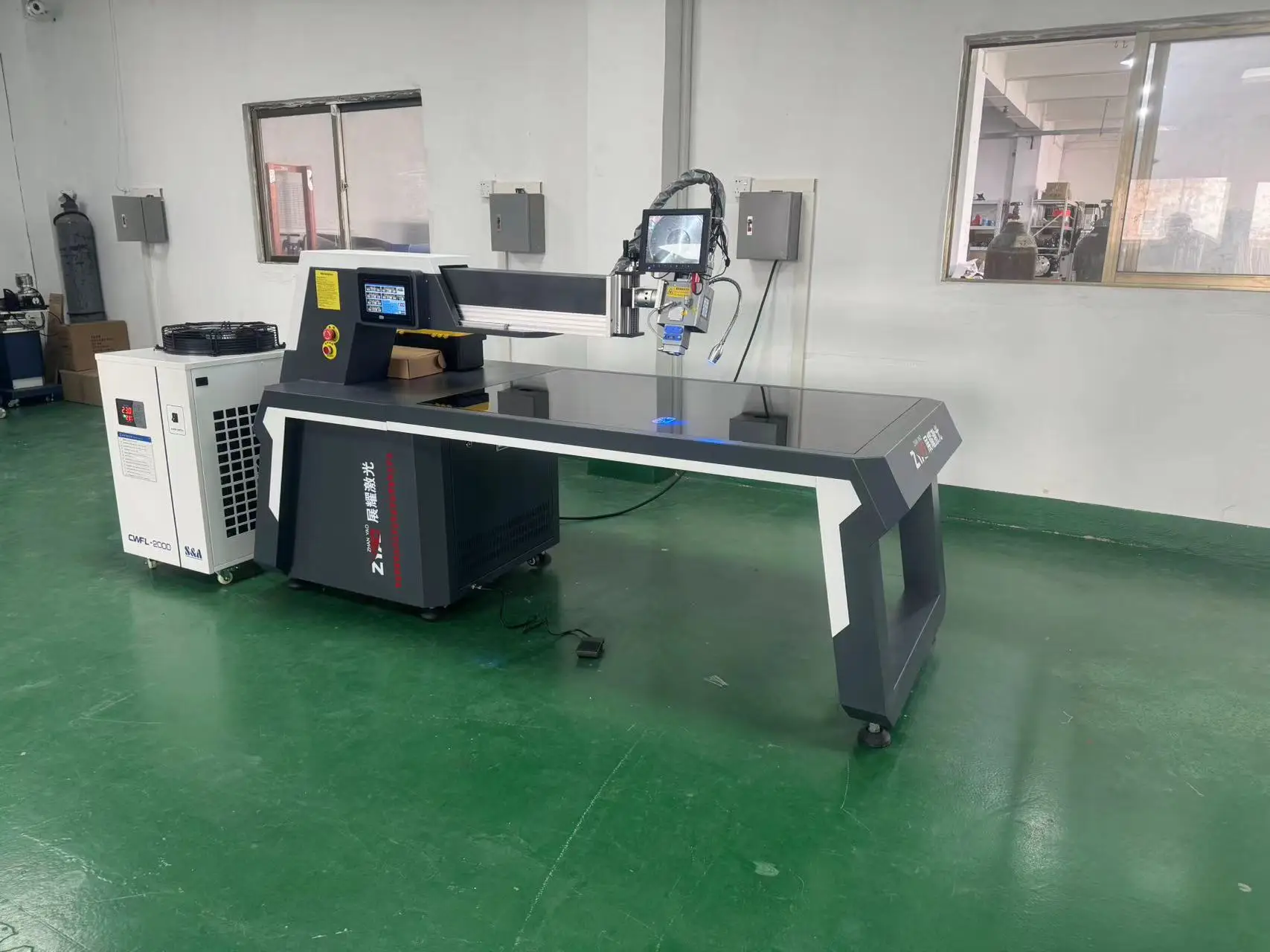 2025 آلة لحام ألياف الألومنيوم بالليزر السميكة #2