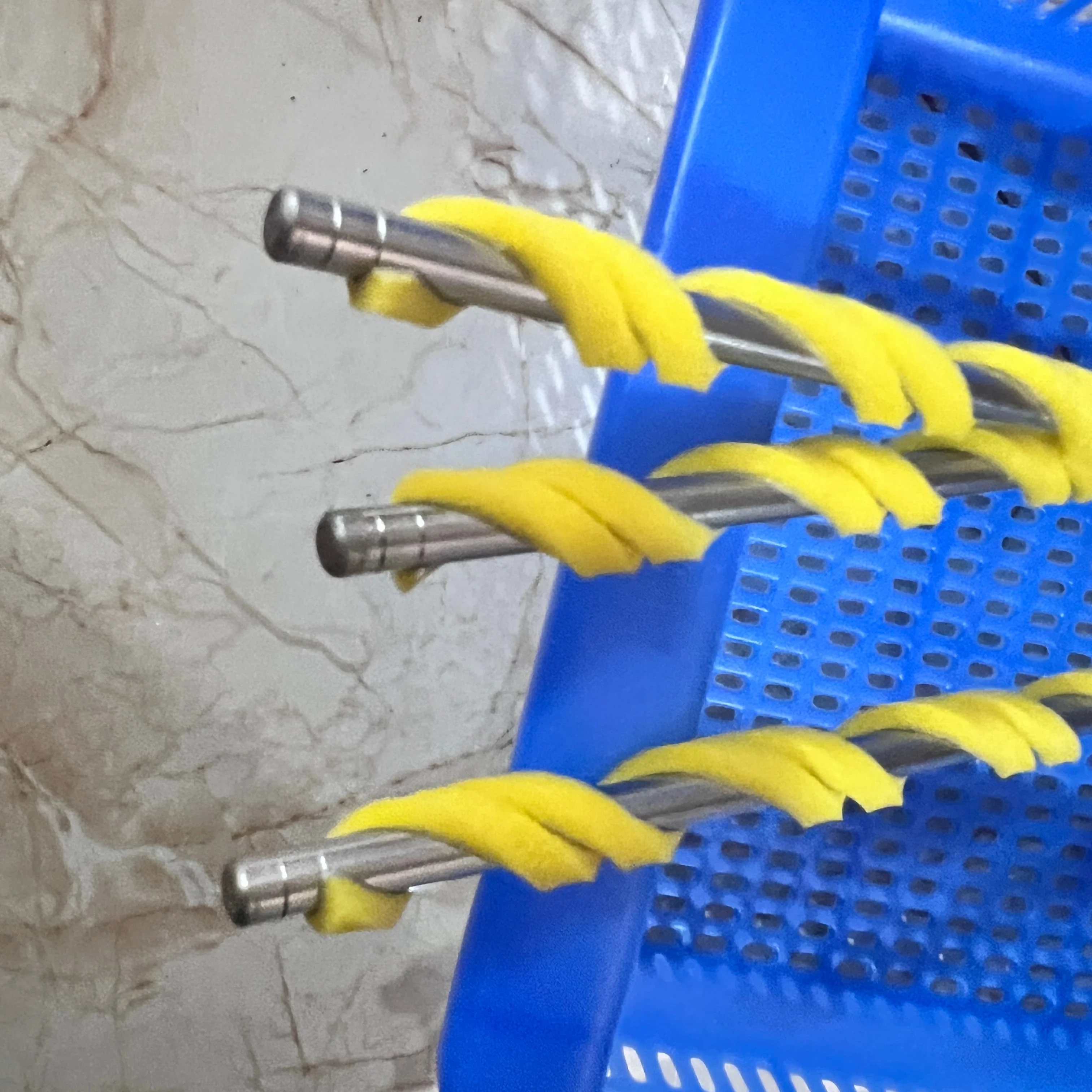 

4PCS High Quality V180 V2100 V3100 Primary Charge Roller For Xerox Versant 80 180 2100 3100 V80 PCR Sponge Cleaning Roller