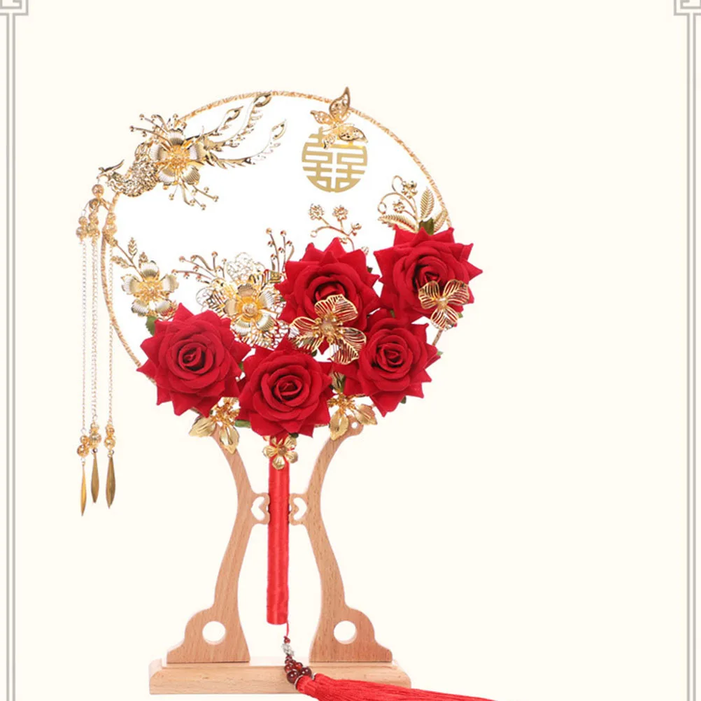 

Vintage Chinese Style Hand For Wedding Delicate Flower Fan Bridal Accessory Retro Alloy Fan With Tassel Gift Decorative