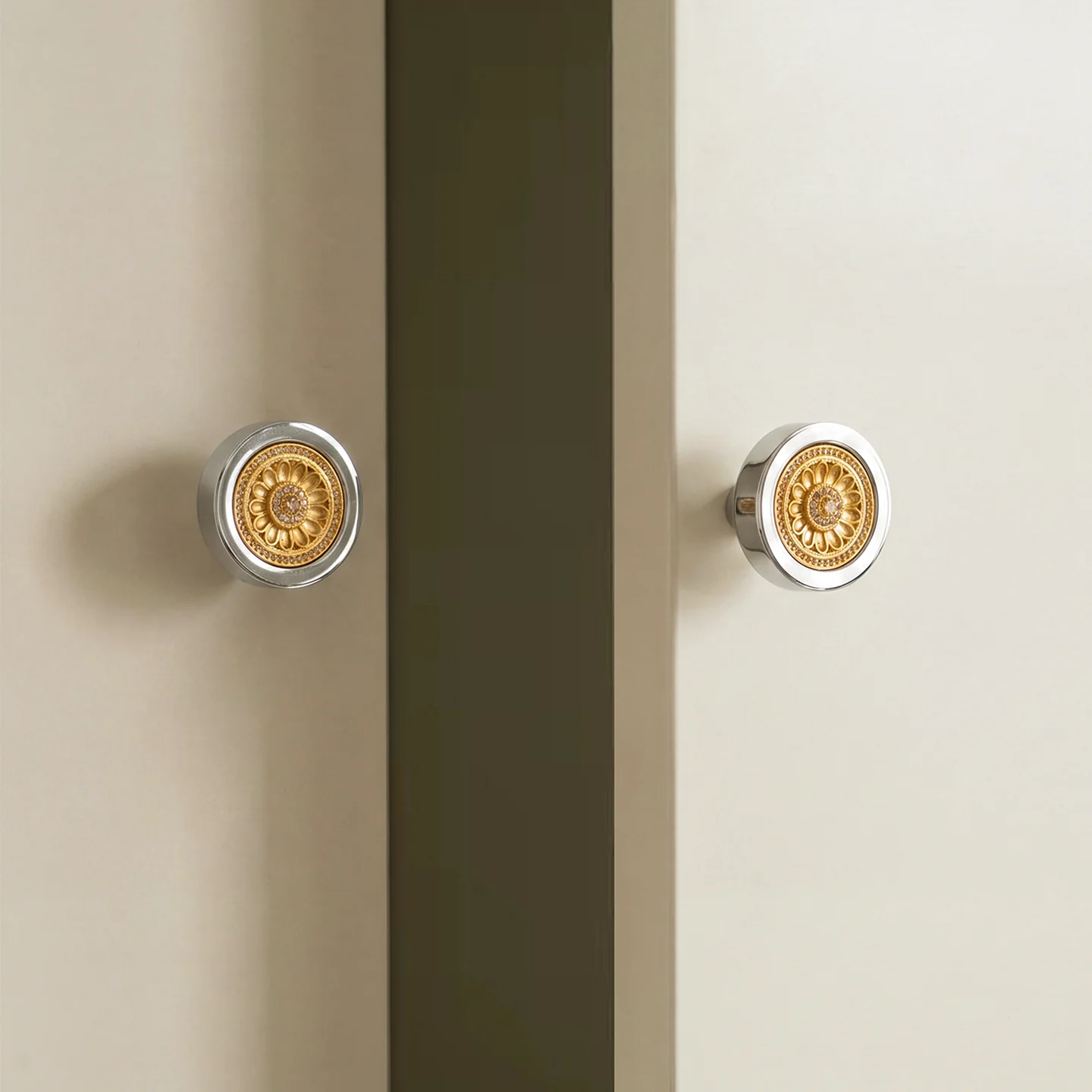 SAILANKA Solid Brass Furniture Handles Polished Chrome Cabinet Door Handles Embossed Sunflower Wardrobe Knobs Drawer Handles