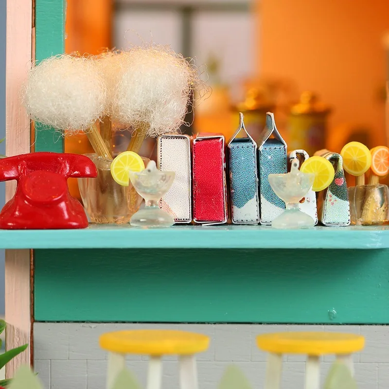 Kit Rumah Boneka Kayu DIY Model Perakitan Buatan Tangan Waktu Luang Mainan Kreatif Hadiah Ulang Tahun Unik untuk Teman Dekorasi Rumah