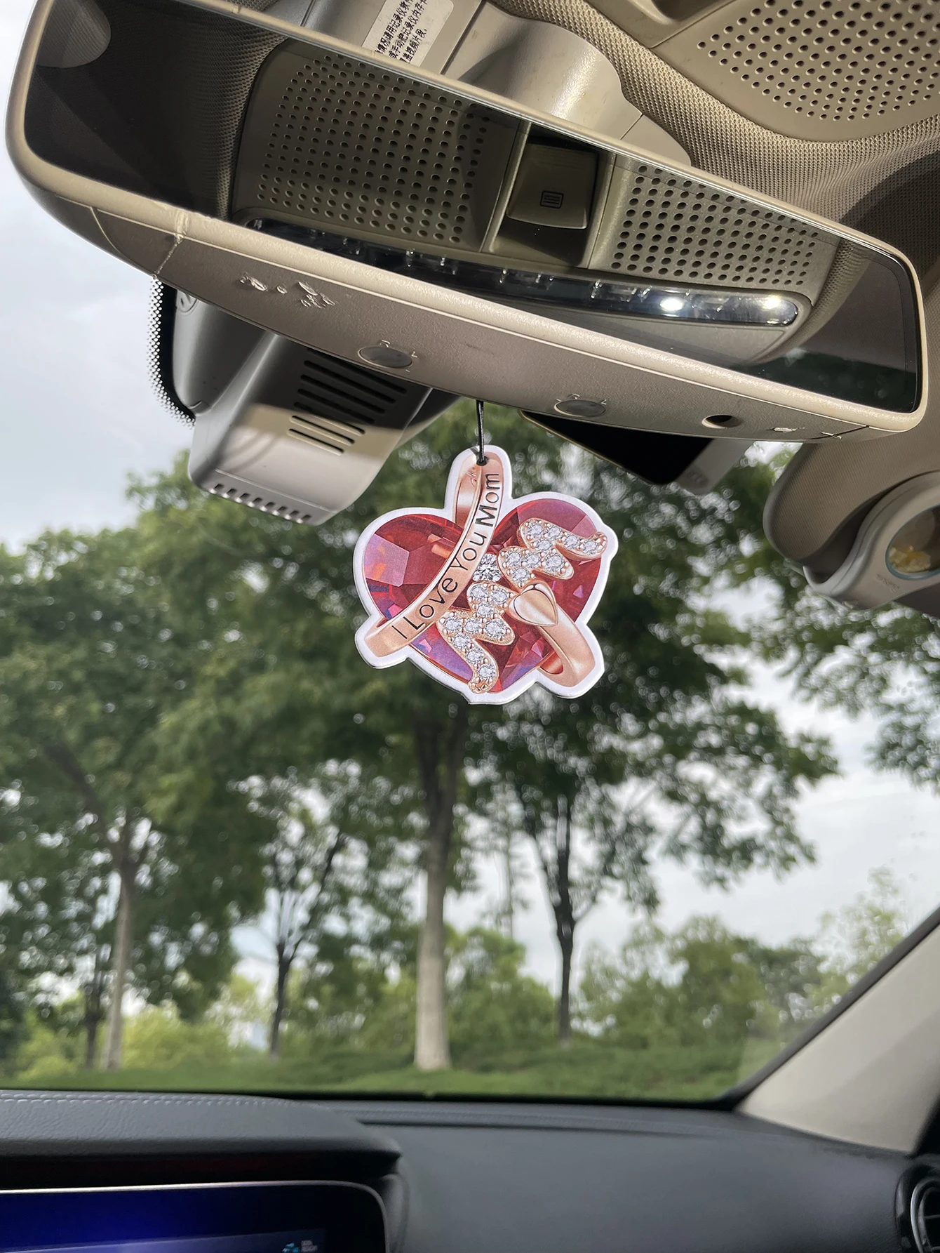 I Love You Mom Red Heart Rhinestone Car Air Freshener, Natural Plant Extract Scent, No Alcohol, Heat Resistant for High Temperat