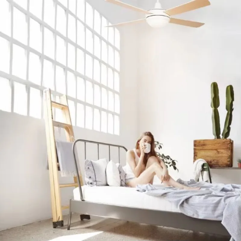 4042W 106 cm White Reversible Blades Ceiling Fan Light Electric Power Source ABS Outdoor Spain Hotels