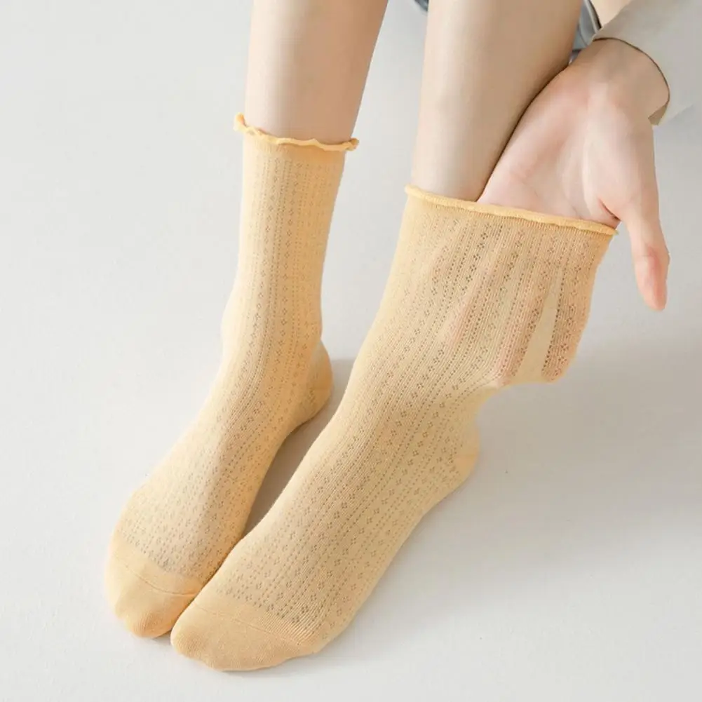 Summer Thin Calf Socks Women's Thin Shirring Edge Hollow Mid-tube Sports Socks with High Elasticity Anti-slip for Active