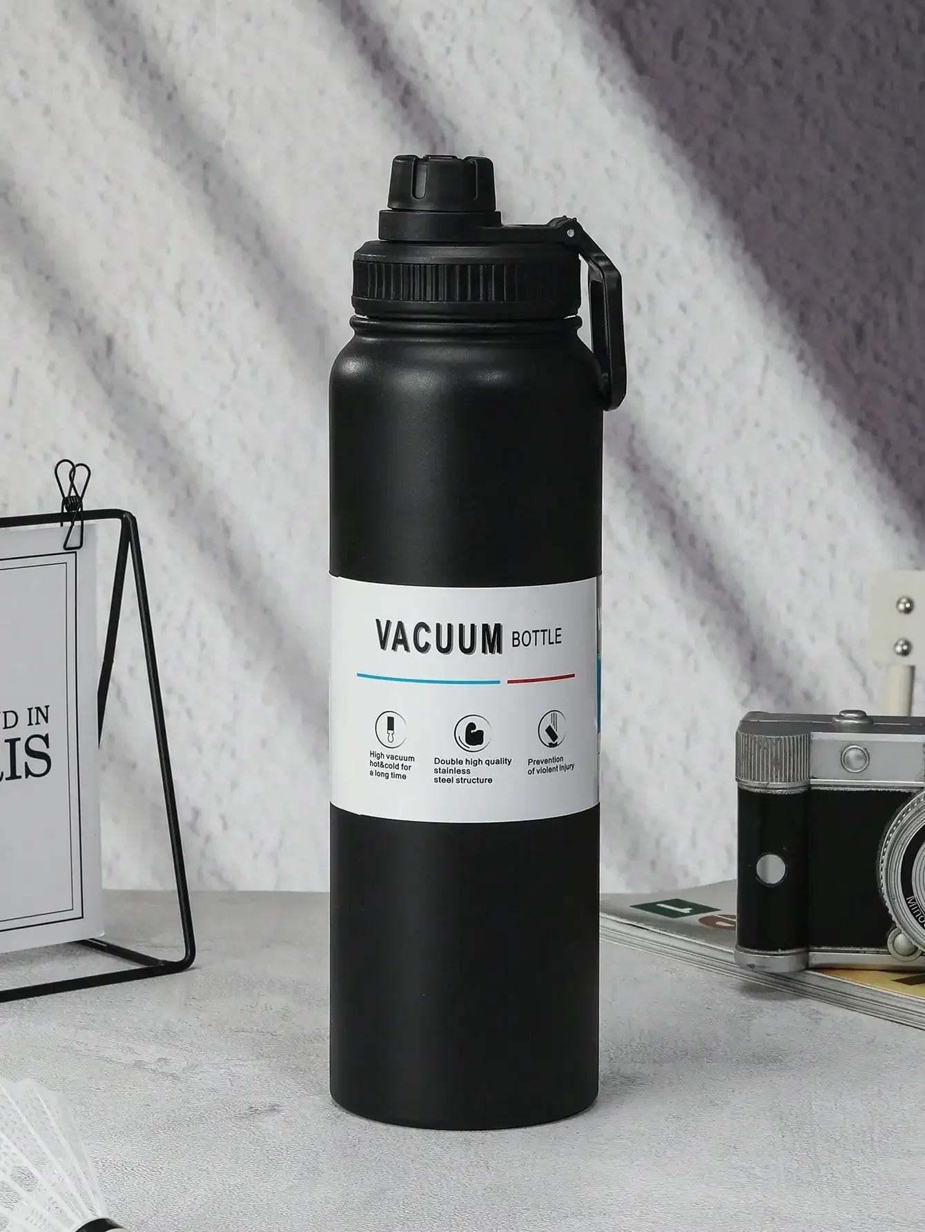 Matte Black Vacuum Insulated Water Bottle with Carry Loop Lid, Food Grade Stainless Steel Sports Water Bottle for Outdoor Gym Travel