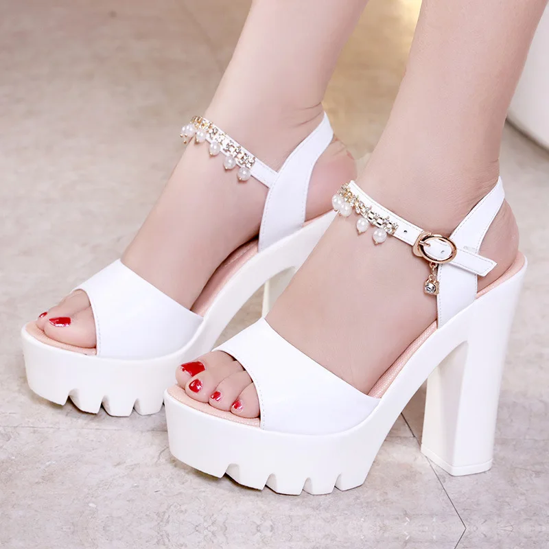 

11 см, 13 см, маленькие, большие размеры 32–43, качественные свадебные туфли с белым жемчугом, лето 2026, элегантные босоножки на высоком каблуке, модель на платформе