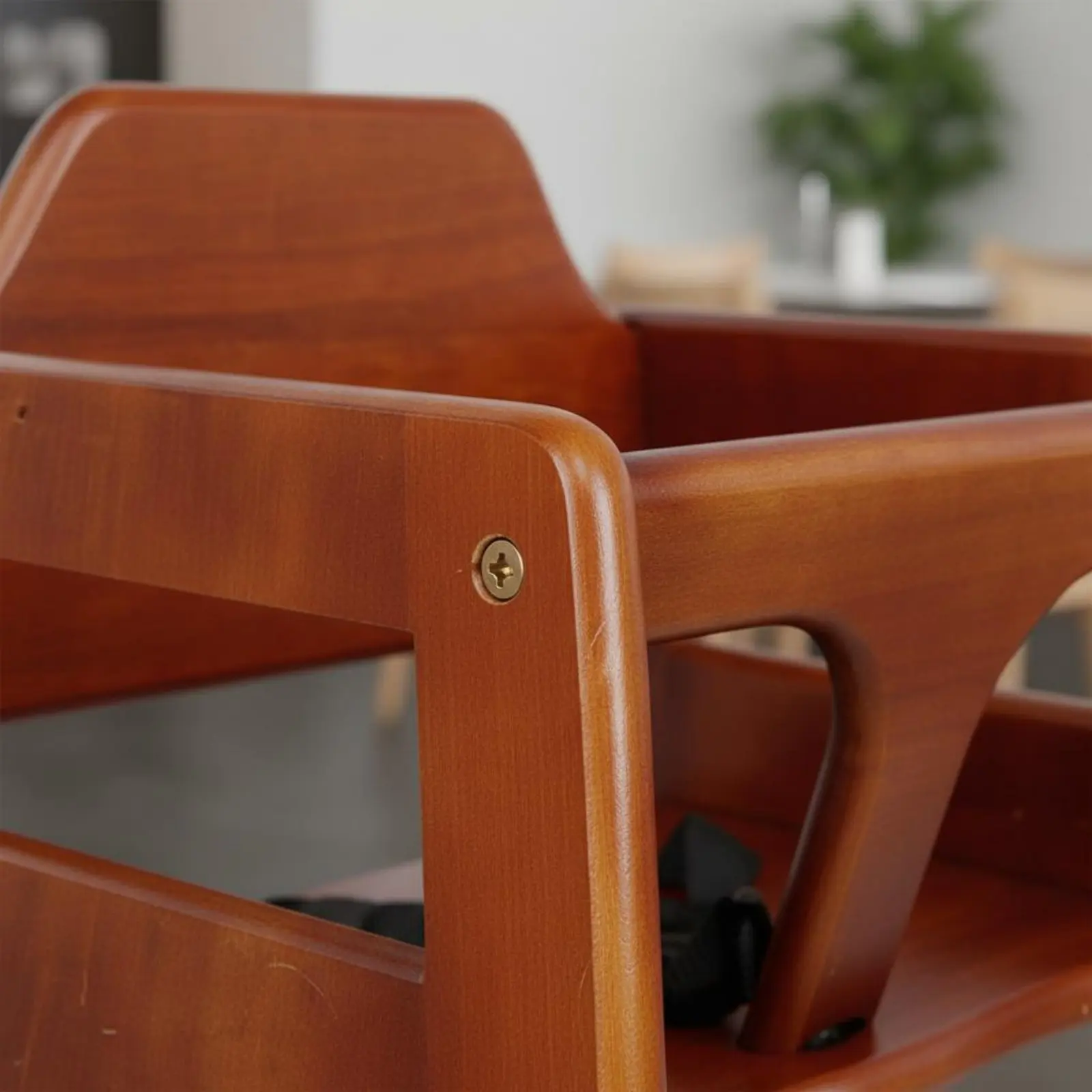 Stackable Baby Chair Reinforced Framework Wooden High Chair Sturdy Wood Infant Seat for Young Children, Dining Room, Hotel