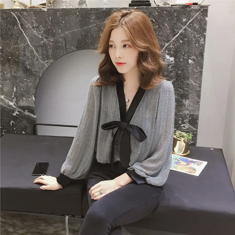 Fashion Puff Sleeve V-Neck Bow Plaid Long Sleeve Chiffon Shirt 2022 Spring New Loose Commute Blouse Casual Women Clothing Tops