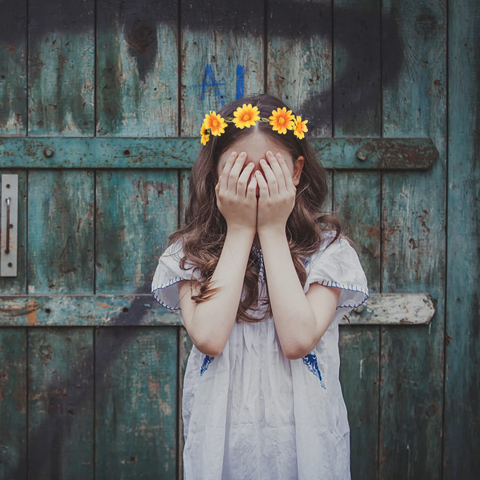 

Набор из 12 гирлянд-ободков с цветами ромашки для женщин, легкие и удобные цветочные аксессуары для волос для фестивалей