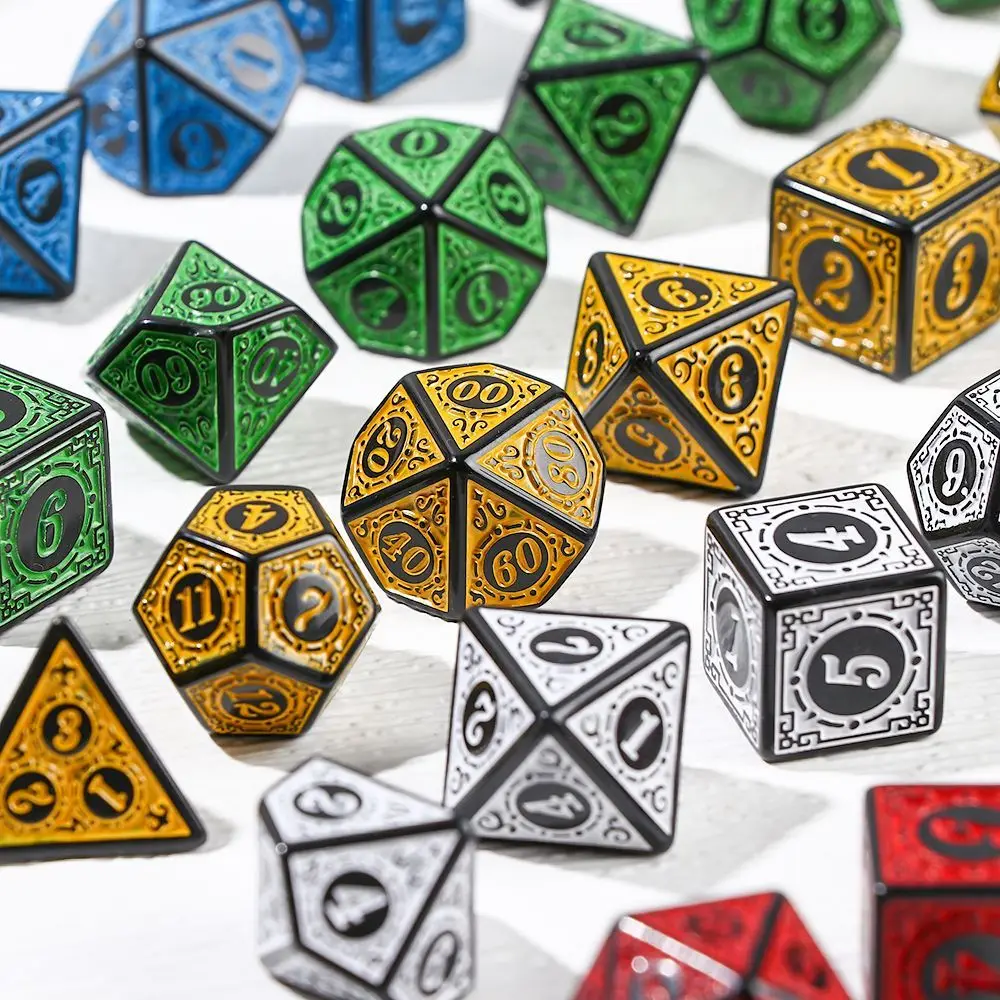 7 Pcs Kit Polyhedral 6 Sides 20 Faces Carved Vintage Ancient Retro Pattern Dice Set D4 D6 D8 D10 D% D12 D20 for TRPG Party Games