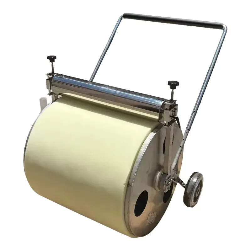 High Efficiency Water Roller for Turf Drying Field Maintenance and Lawn Care Ideal for Football Pitch Tennis Court Deposit