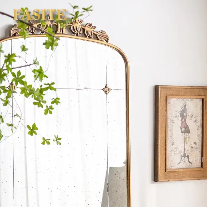 Vintage Golden Iron Full-Length Modern European-Style Carved Dressing Mirror for Bedroom Home Entrance
