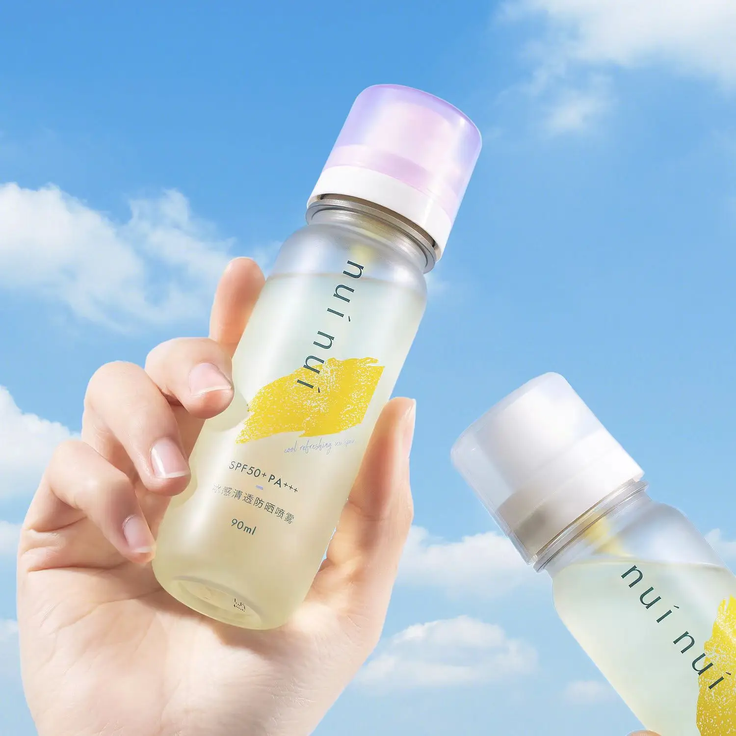 90ml NUINUI Sunscreen Spray Can be on the Plane Sunscreen Spray Water Moisturizing Light Portable Bottled Water Cosmetic