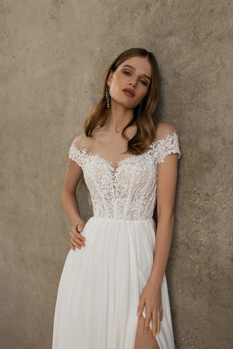 Civil Chiffon A-Line Wedding Dress SIde Slit Lace Appliques Customize To Measures Elegant Sweetheart For Women Stunning Robe