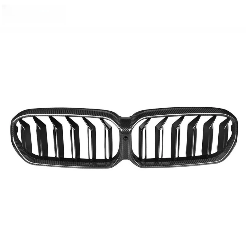 The best-selling car grille is suitable for 5 Series G30 dry carbon fiber grille 4