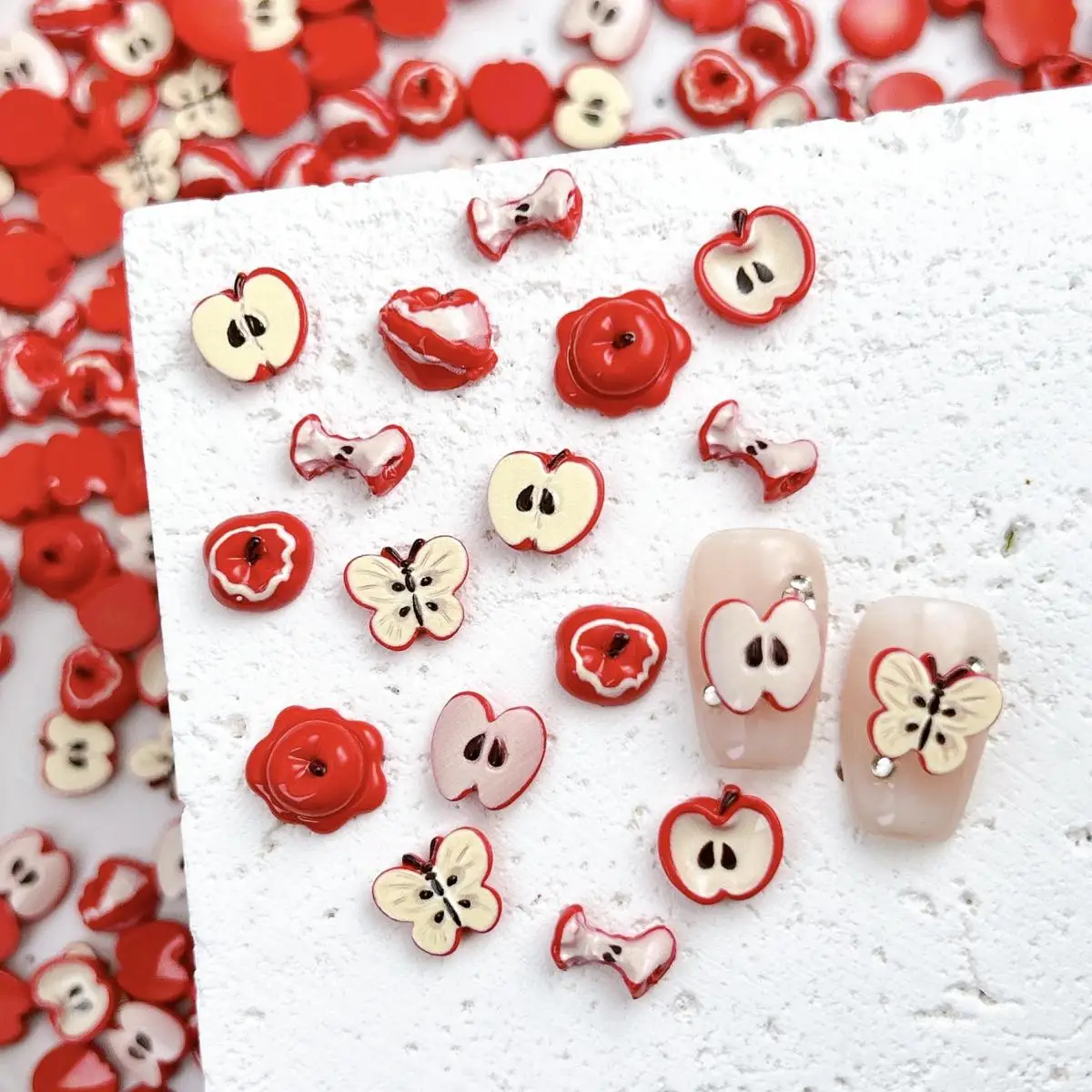 Inovador simulado vermelho maçã resina prego encantos 3d adorável criativo vermelho escuro maçã decorações da arte do prego para diy hairpin unhas