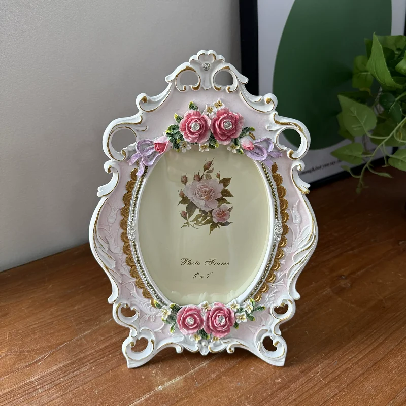 European retro rose photo frame, oval carved three-dimensional 5-inch resin photo frame, decorative painting frame